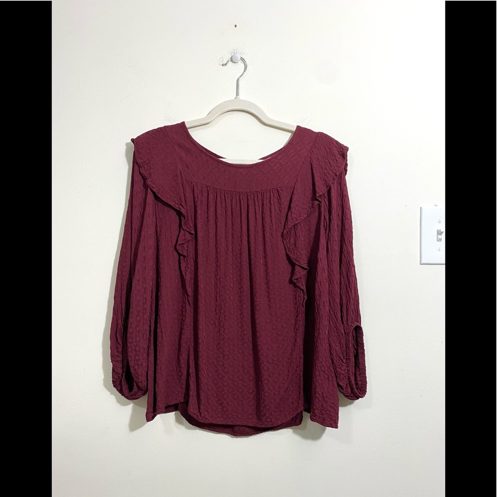 Universal Thread Size Small Peasant Top Ruffle - Picture 7 of 8